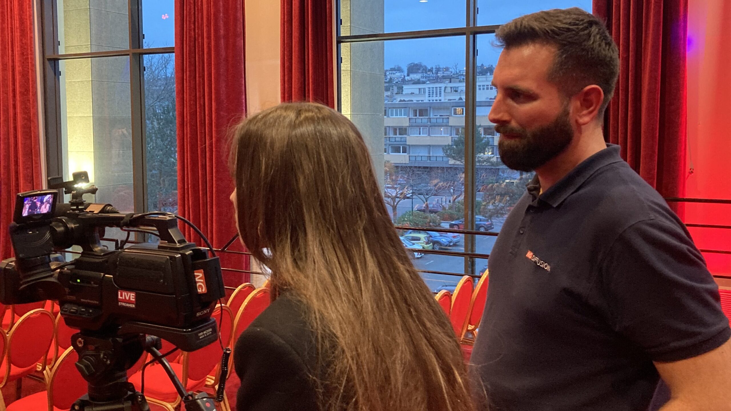 Pr&eacute;paration des cam&eacute;ras Livestreamer en salle